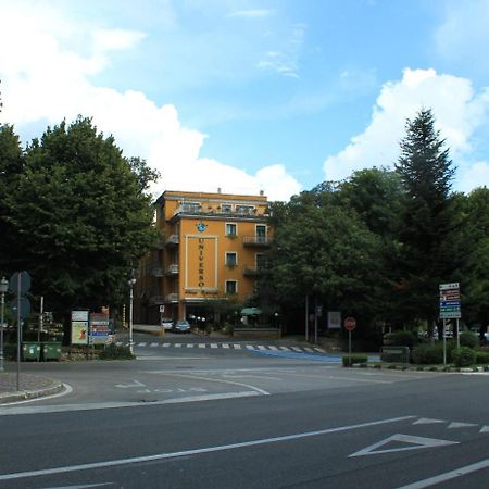 Hotel Universo Фиджи Экстерьер фото